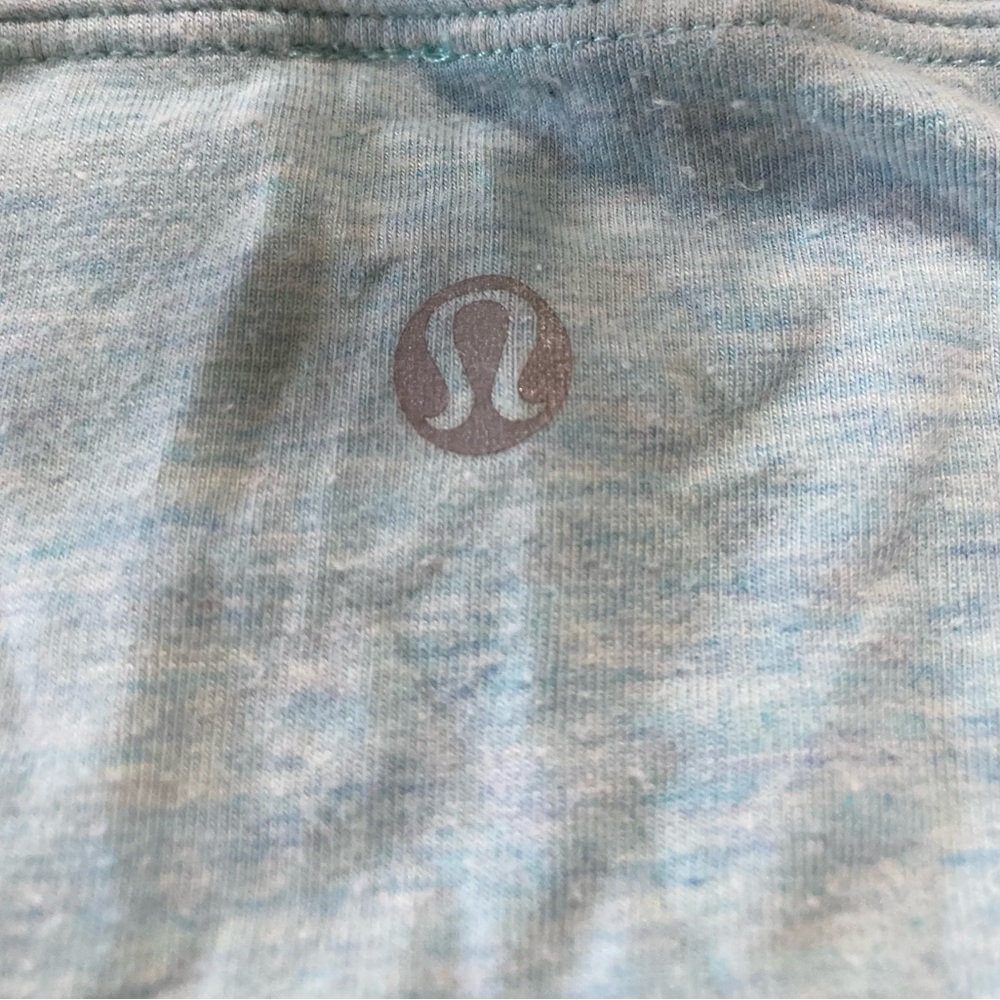 Lululemon visrversa green Patel and gray